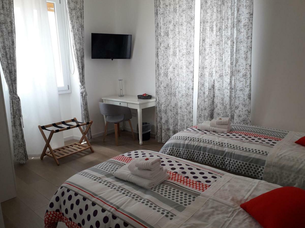 Jolie Julie Accomodation Sassari Kültér fotó